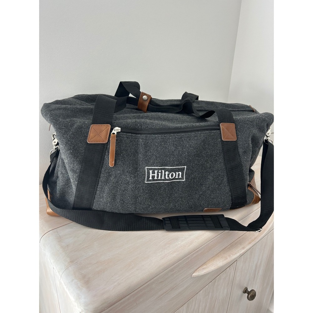 Field & Co Campster Wool Duffel Bag Charcoal Grey Plaid Lined Hilton Travel Gym